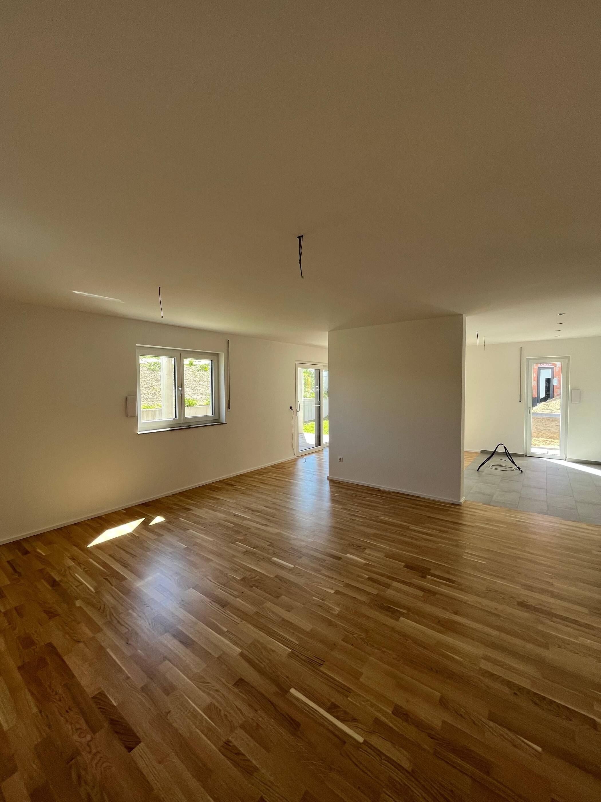 Helle, neuwertige, barrierefreie 4,5 Zi-Wohnung inkl. Garten, 84367 Reut (Tannberg)