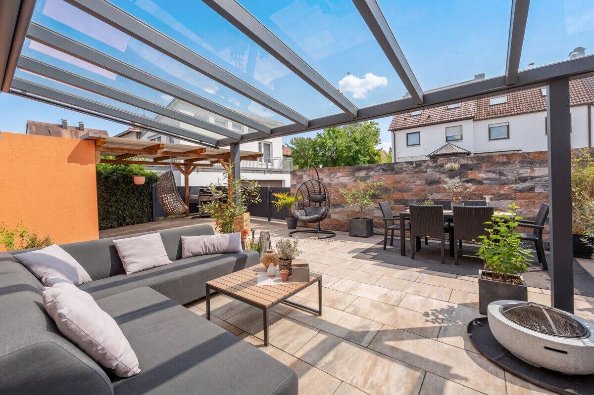 Ruhig ankommen – Modernisierte Doppelhaushälfte mit sonniger Terrasse in Oberasbach, 90522 Oberasbach