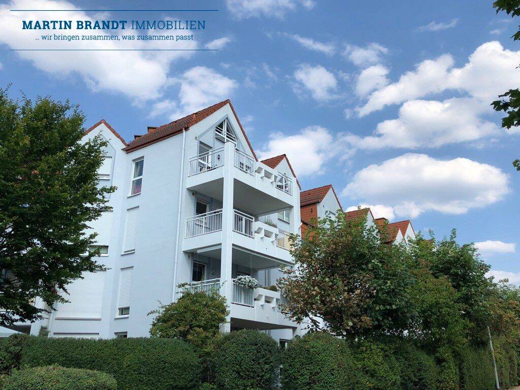 Sonnige 2 Zimmer Wohnung mit Kamin und Südwest-Balkon …am Idsteiner Gänsberg, 65510 Idstein
