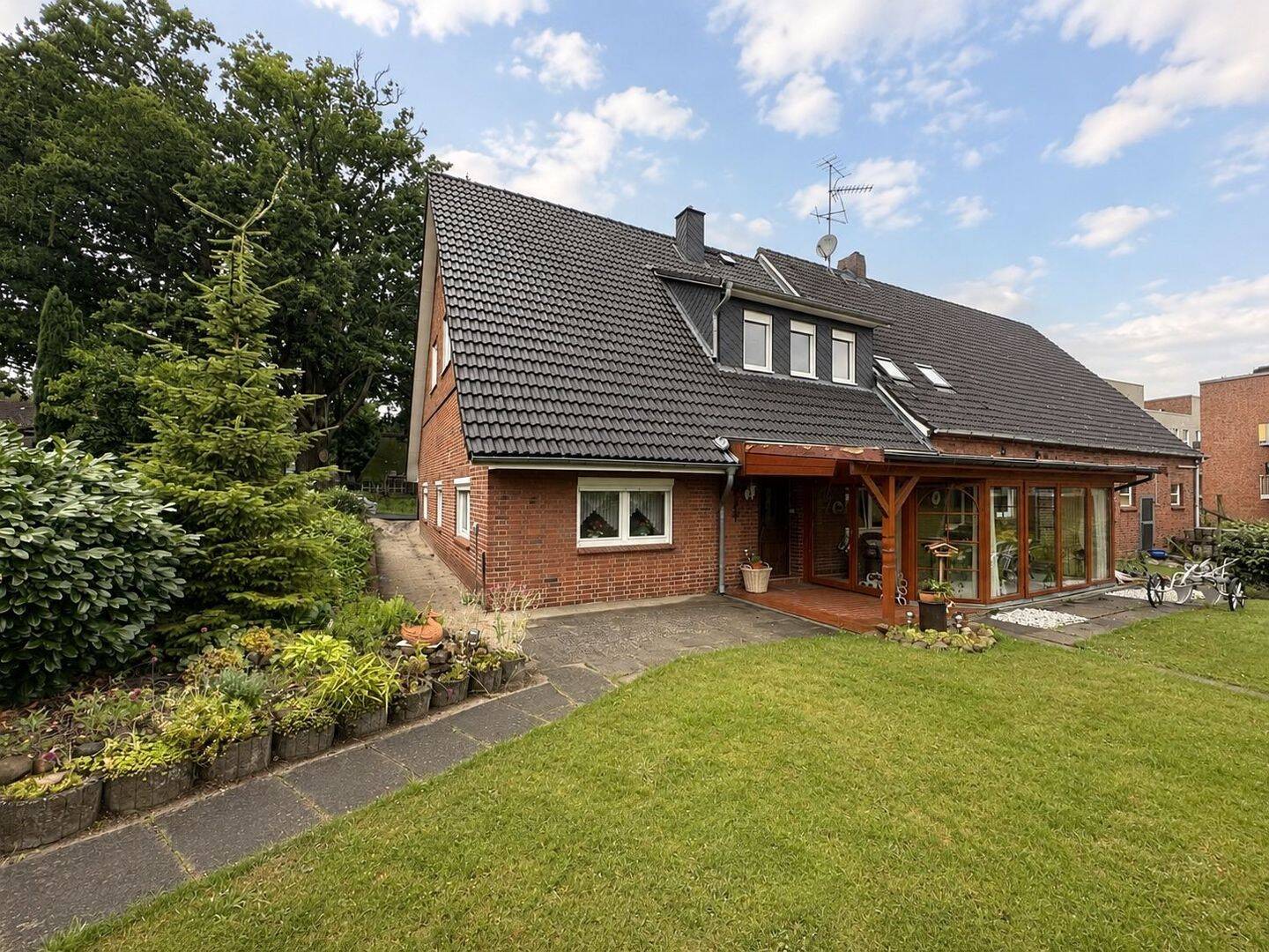 3 Zimmer Wohnung in Ruhiger Lage, 21149 Hamburg (Harburg Hausbruch Neugraben-Fischbek)