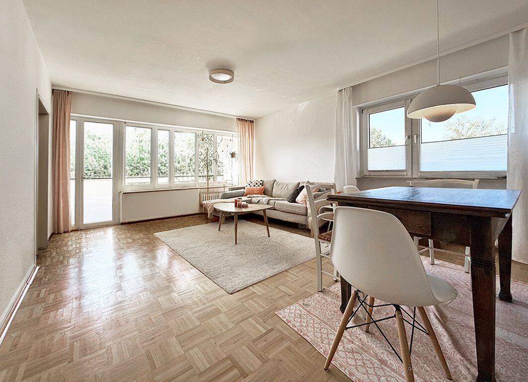 Exklusive Lage in Gießen: Stilvolle Zwei-Zimmer-Wohnung mit Balkon, 35394 Gießen