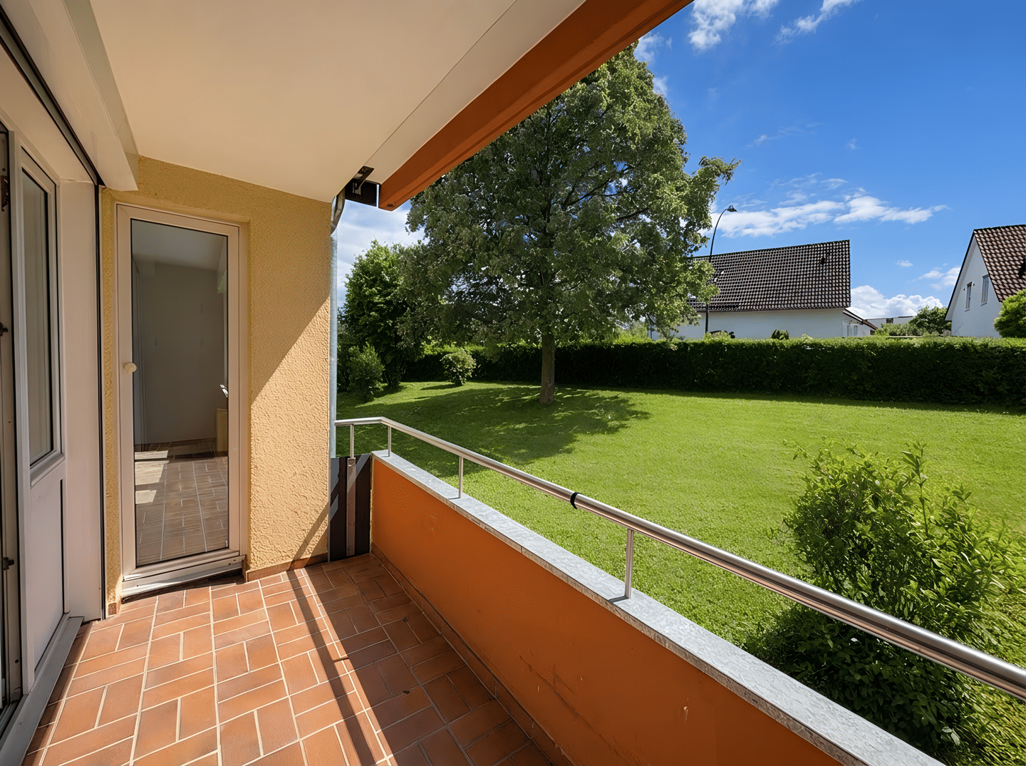 3,5-ZIMMERWOHNUNG MIT BALKON UND ZWEI STELLPLÄTZEN – bezugsfrei, 74399 Walheim