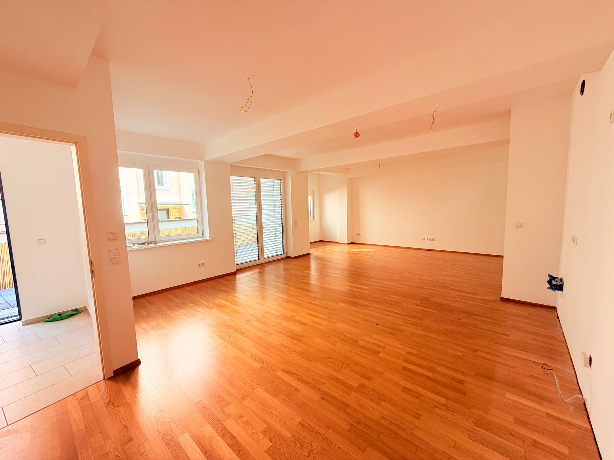 Wunderschönes Loft in zweiter Reihe und zusätzlich 40 qm im UG mit Tageslicht, 97080 Würzburg (Altstadt Dürrbachau Grombühl Oberdürrbach Unterdürrbach)