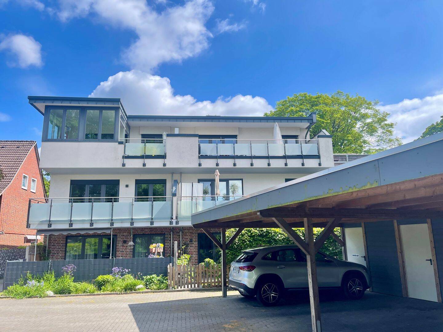 Modernes KfW 55 Mehrfamilienhaus mit 6 Wohneinheiten in Hamburg Stellingen, 22525 Hamburg (Eimsbüttel Bahrenfeld Eidelstedt Lurup Stellingen)