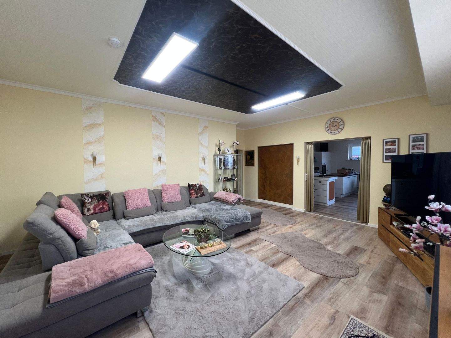 Vermietung einer modernen und großzügigen 3-Zimmer-Wohnung mit TOP-Ausstattung und offener Küche, 78713 Dunningen