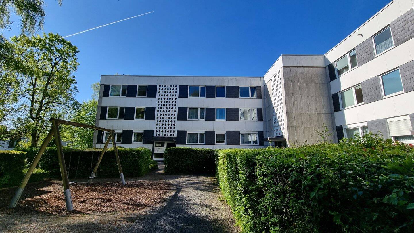 IDEAL FÜR DIE FAMILIE MIT LOGGIA UND TIEFGARAGENSTELLPLATZ, 42113 Wuppertal (Elberfeld)