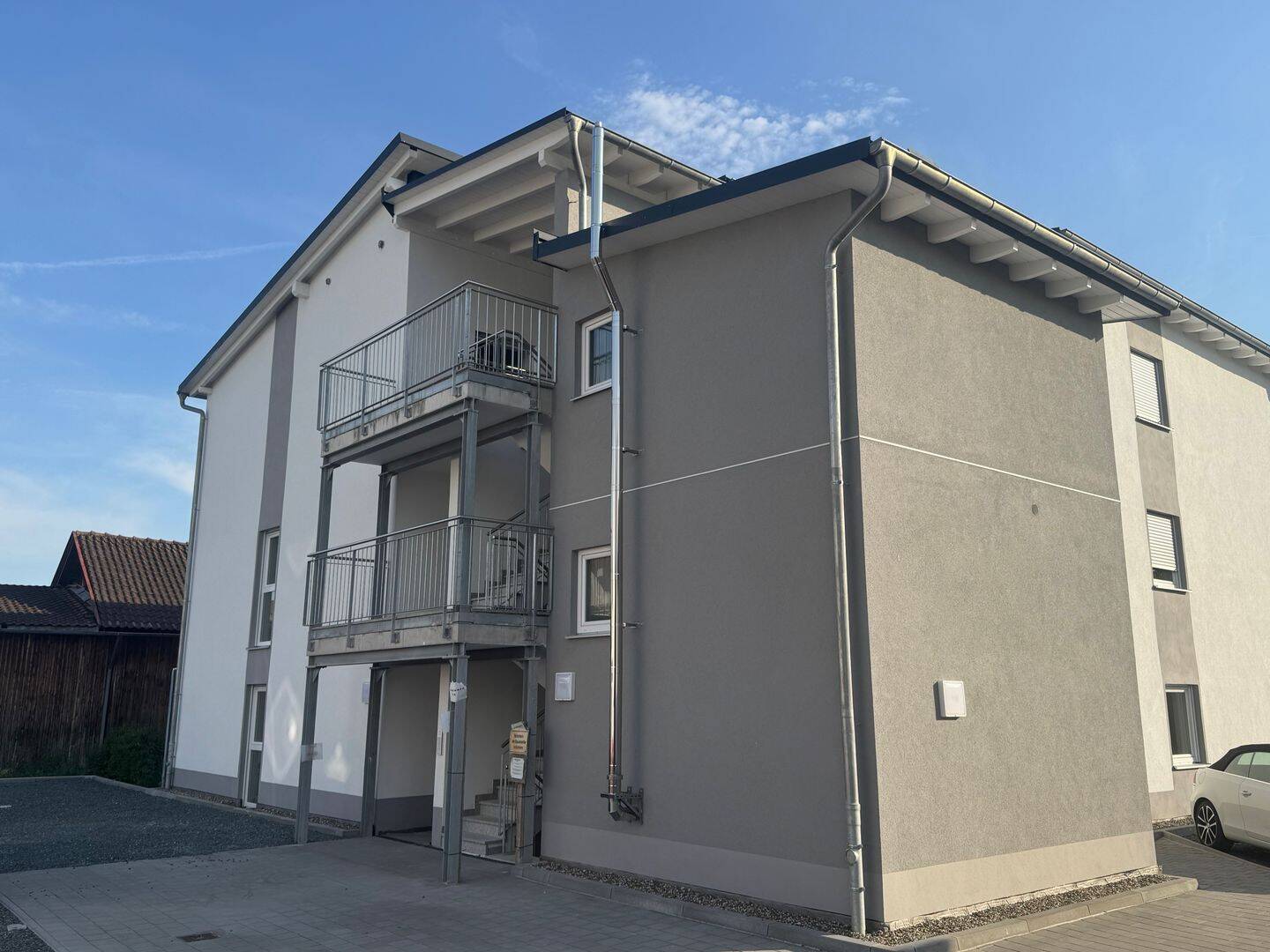 Erstbezug in Lichtenfels: Moderne 2-Zimmer-Wohnung + Terrasse W1 + Stellplatz, 96215 Lichtenfels