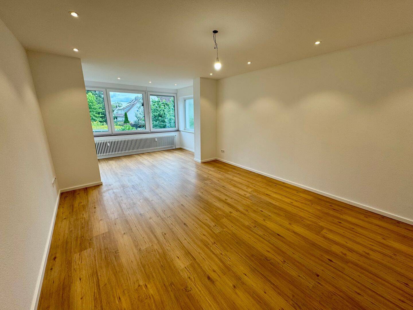 3 Zimmerwohnung ab sofort verfügbar, 79110 Freiburg im Breisgau (Betzenhausen Brühl Landwasser Lehen Mooswald)