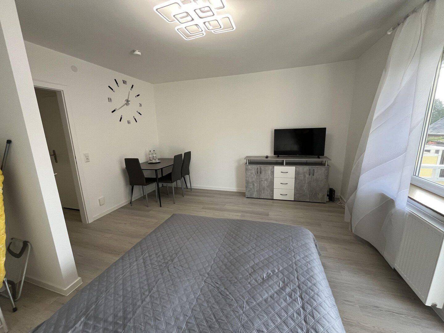Moderne, vollmöblierte 1 Zimmer Wohnung in Sarstedt, 31157 Sarstedt