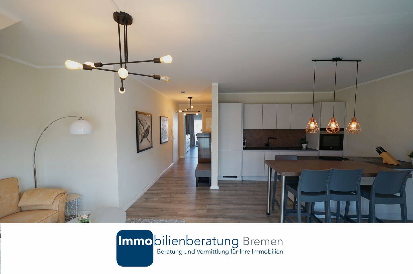 Kurzzeitmiete möglich – Möblierte 2-Zimmer Wohnung mit zwei Balkonen, 28197 Bremen