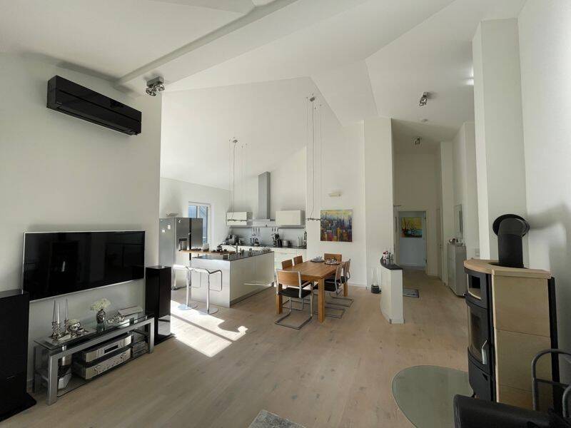 Wohnen auf höchstem Niveau – Exklusives Penthouse mit außergewöhnlichem Wohnkomfort!, 45134 Essen (Bergerhausen Bredeney Rellinghausen Stadtwald)