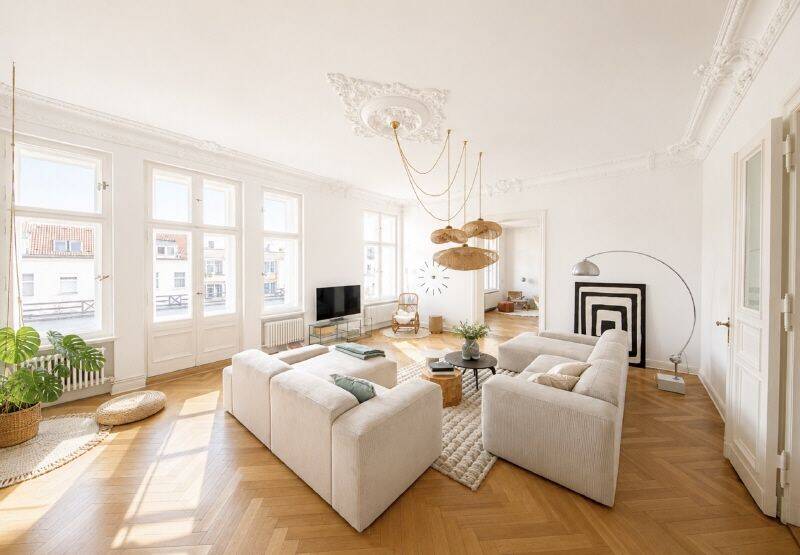 Schlüterstraße 6 Zi-Whg im VH 4. OG mit Aufzug – EBK u. Balkon, 10625 Berlin (Charlottenburg-Wilmersdorf Charlottenburg)