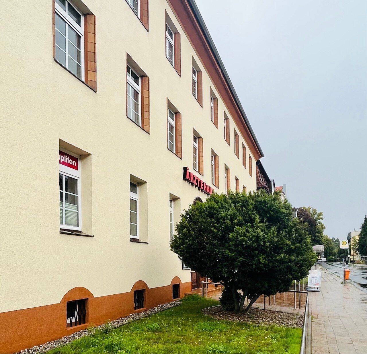 Großzügige 5-Zimmer-Wohnung mit 153 m² im Ärztehaus in Demmin, 17109 Demmin