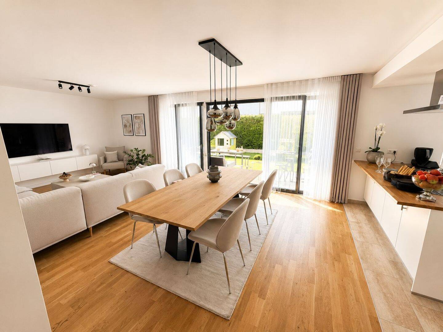 Ötlingen. Attraktive, helle 3-Zimmer-Wohnung mit Gartenanteil in begehrter Stadtnähe, 73230 Kirchheim unter Teck