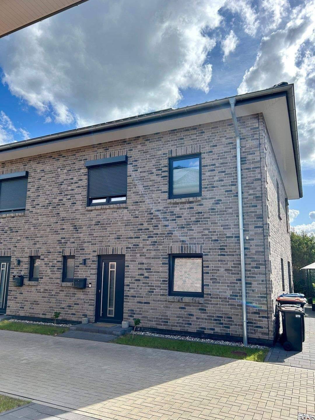 Vermietet – Ihr neues Zuhause – Toskana DHH, 24558 Henstedt-Ulzburg