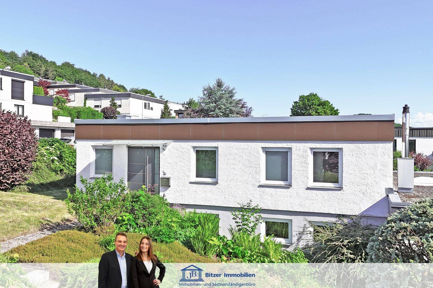 Flachdach-Bungalow in Aussichtslage, 72461 Albstadt