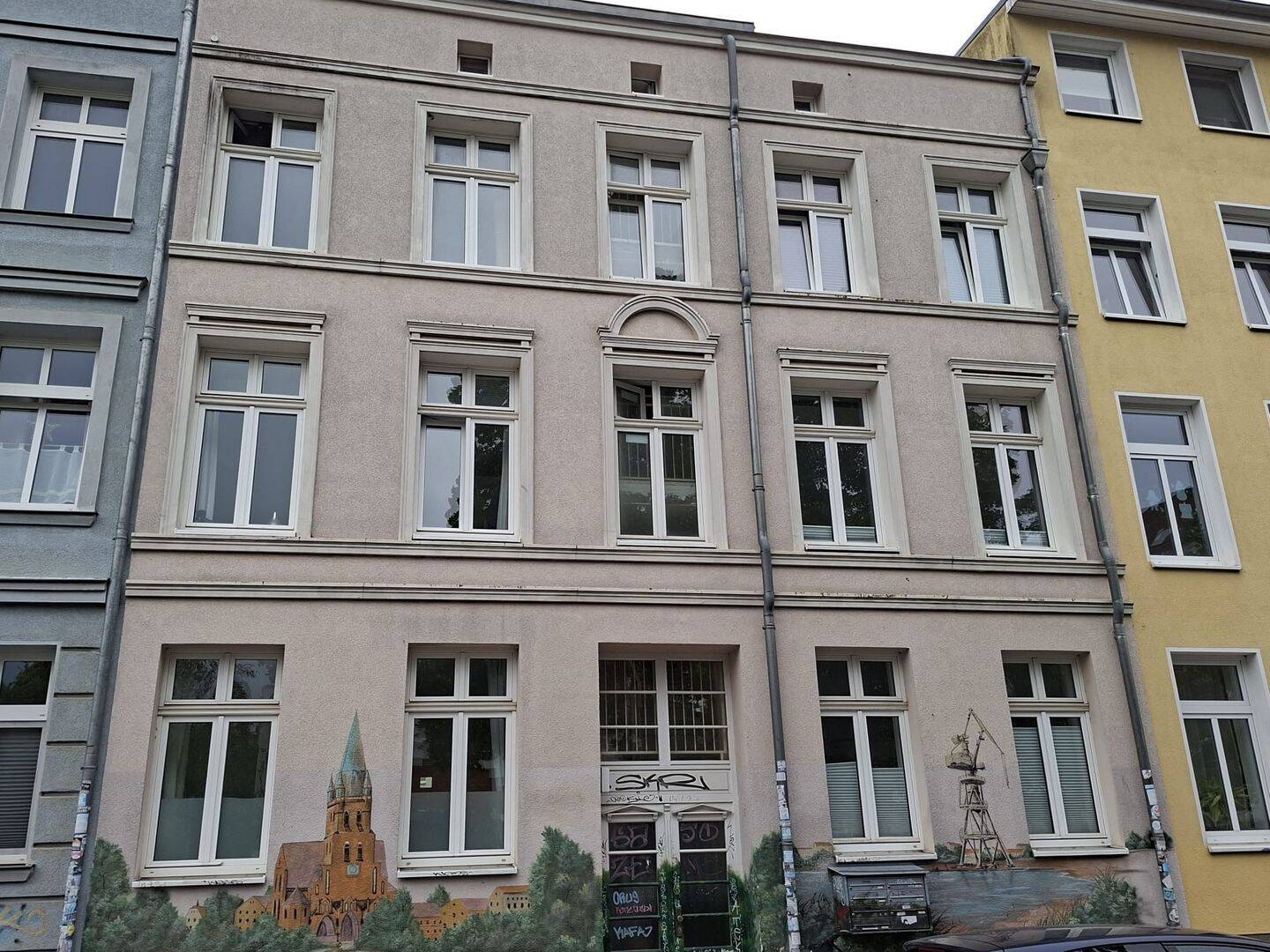 Exposé – Charmante 2-Zimmer-Eigentumswohnung in der Rostocker KTV, 18057 Rostock (Gartenstadt/Stadtweide Hansaviertel Kröpeliner Tor-Vorstadt Stadtmitte)
