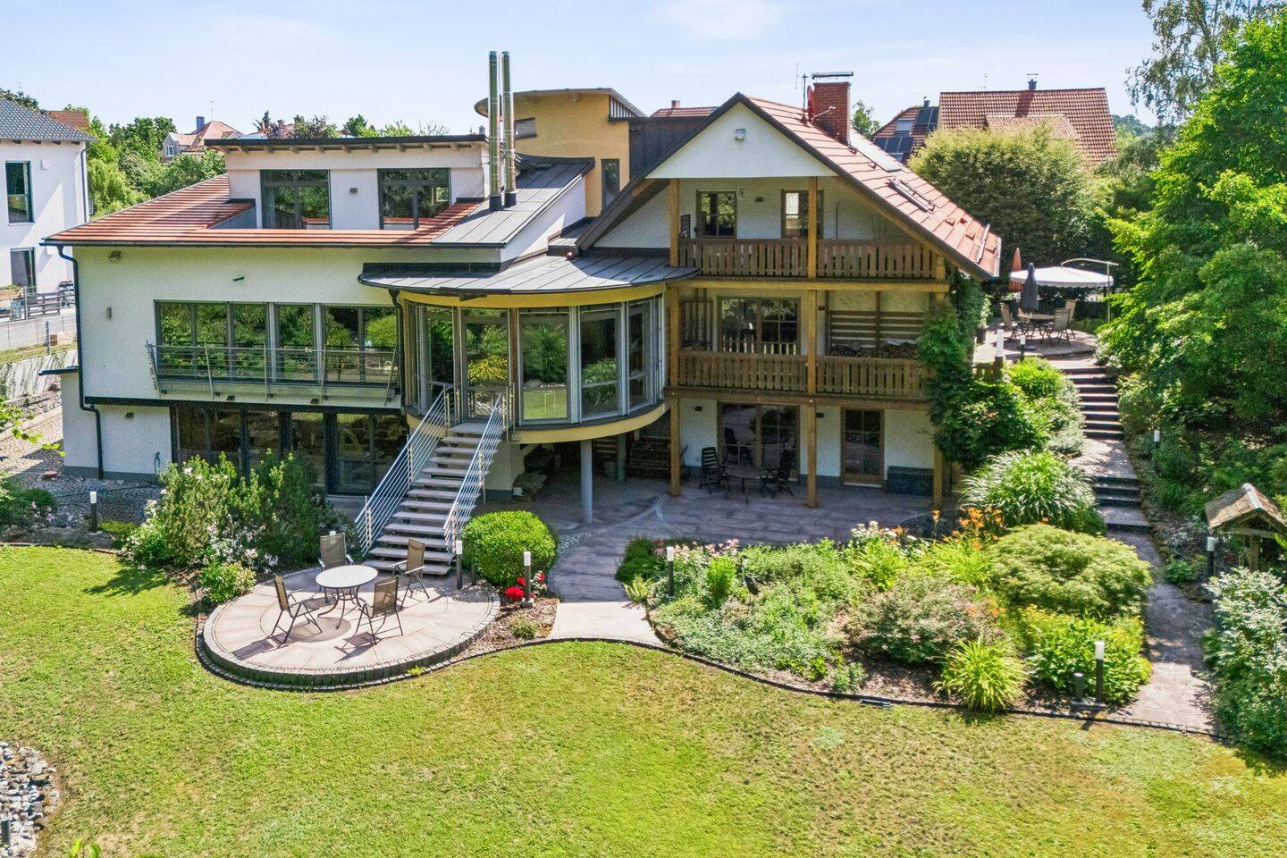 Exklusive Villa mit vielseitigem Nutzungspotenzial, 90562 Heroldsberg