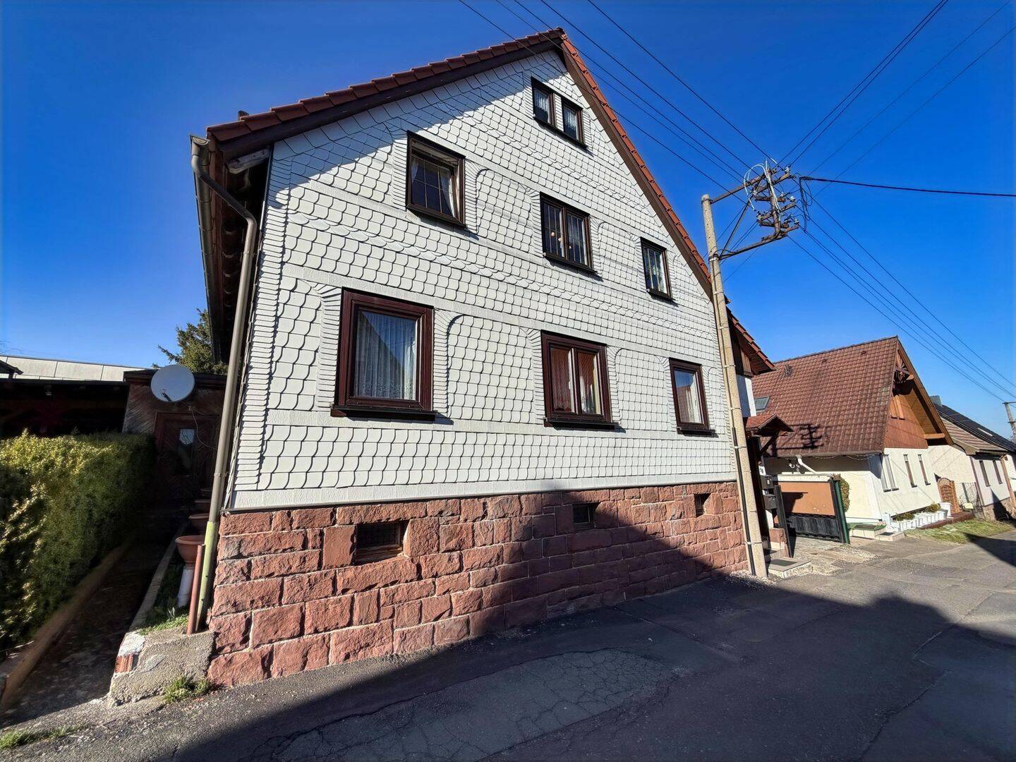 Charmantes Einfamilienhaus mit Ausbaupotenzial und Grundstück im Grünen, 99331 Geratal (Geschwenda)
