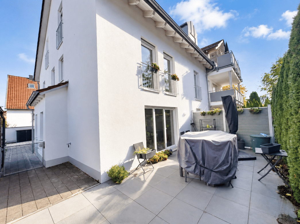 4-Zimmer-Erdgeschosswohnung über zwei Ebenen mit großer Westterrasse!!!, 84030 Ergolding (Industriegebiet)