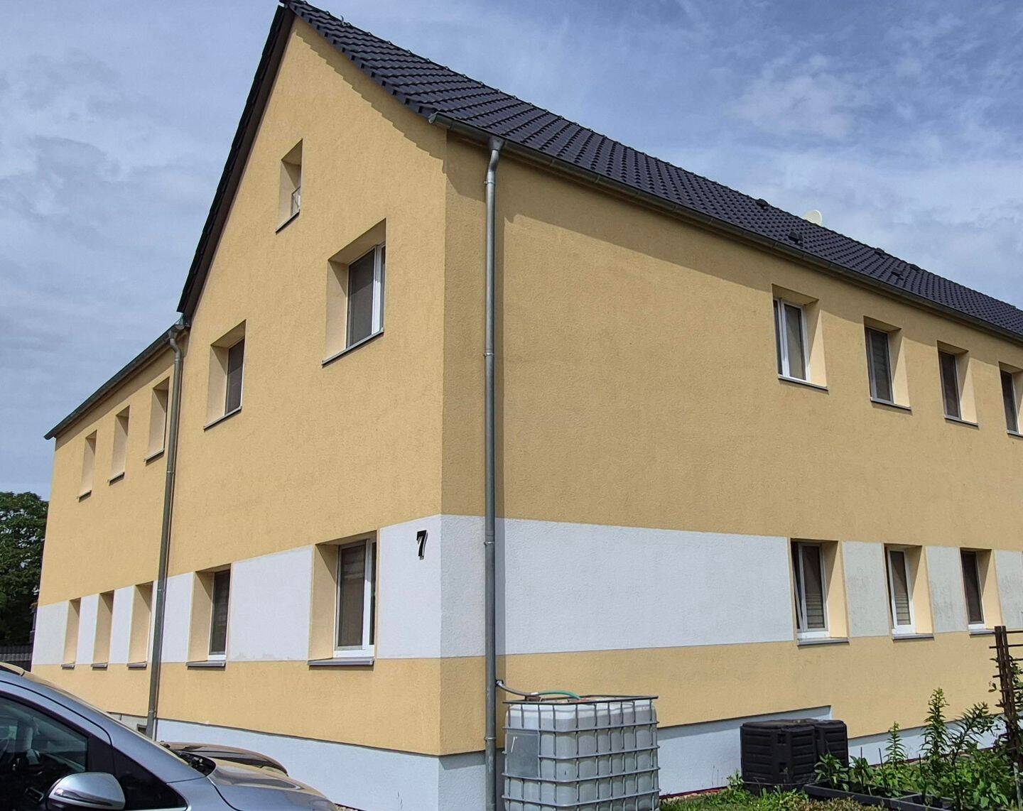 Schicke, neu sanierte 3 Zimmerwohnung idyllisch gelegen in Pegenau Altes Rittergut, 1665 Klipphausen