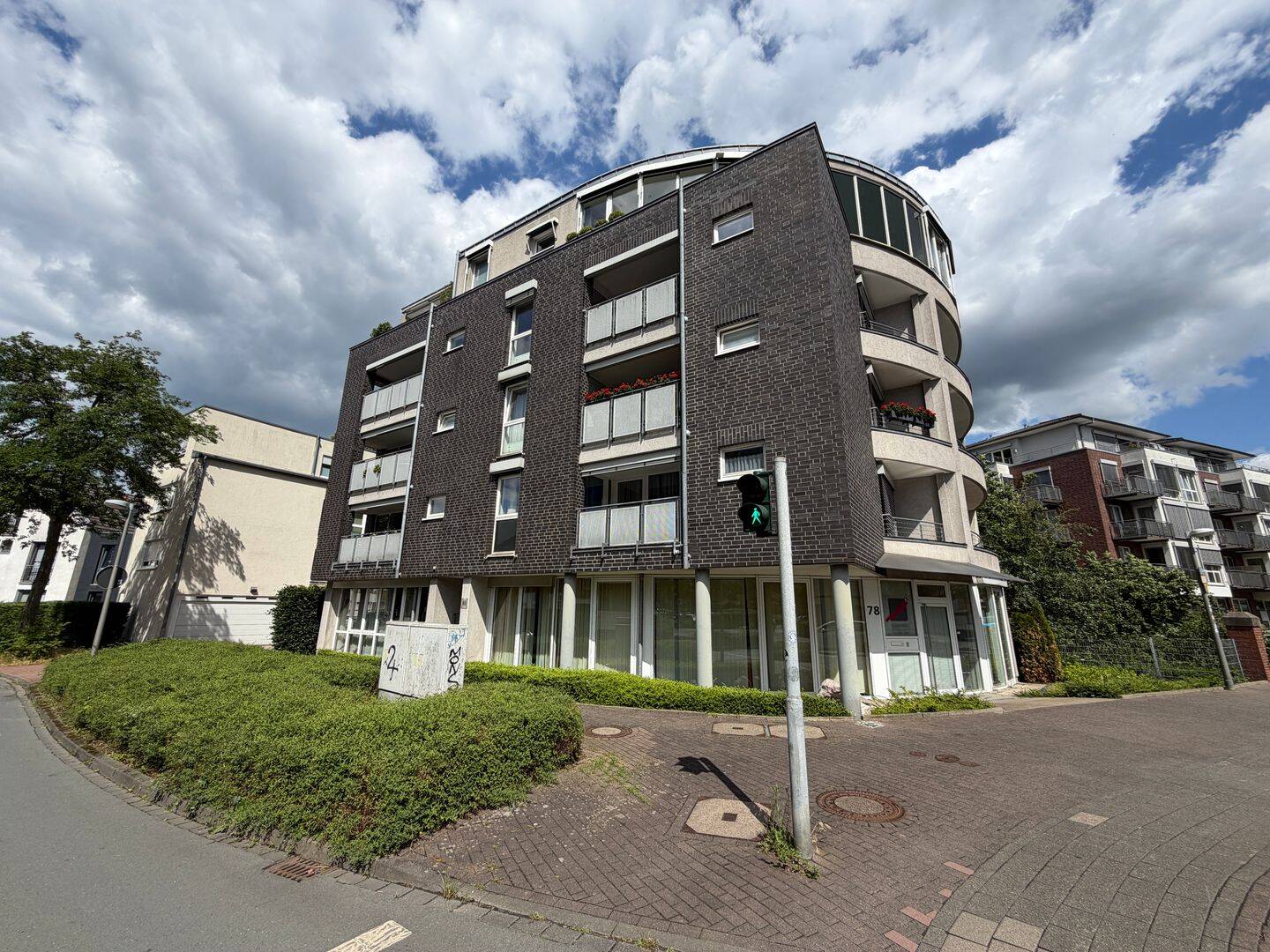 Barrierefreie Eigentumswohnung mit zwei Balkonen und einem Tiefgaragenstellplatz im Stadtkern!, 46282 Dorsten