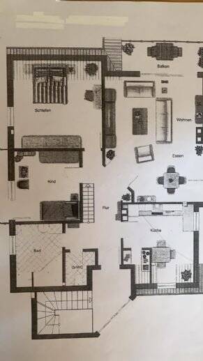 Raumwunder – Dachgeschosswohnung mit 99 m² Wohnfläche, EBK, Kamin, Spitzboden, Kellerraum und Garage., 54341 Fell