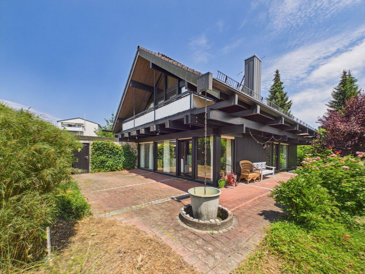 HUF-Haus mit Charakter – zeitlose Architektur, modernes Wohngefühl und außergewöhnlicher Wohnkomfort, 84036 Landshut
