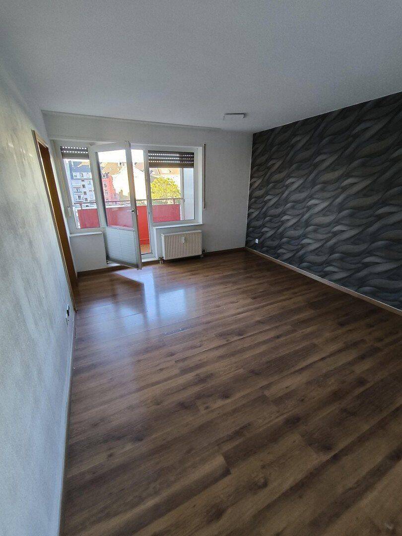2 Zimmer-Wohnung mit Balkon +++Provisionsfrei +++leerstehend, 67059 Ludwigshafen am Rhein (Mitte Mundenheim West)
