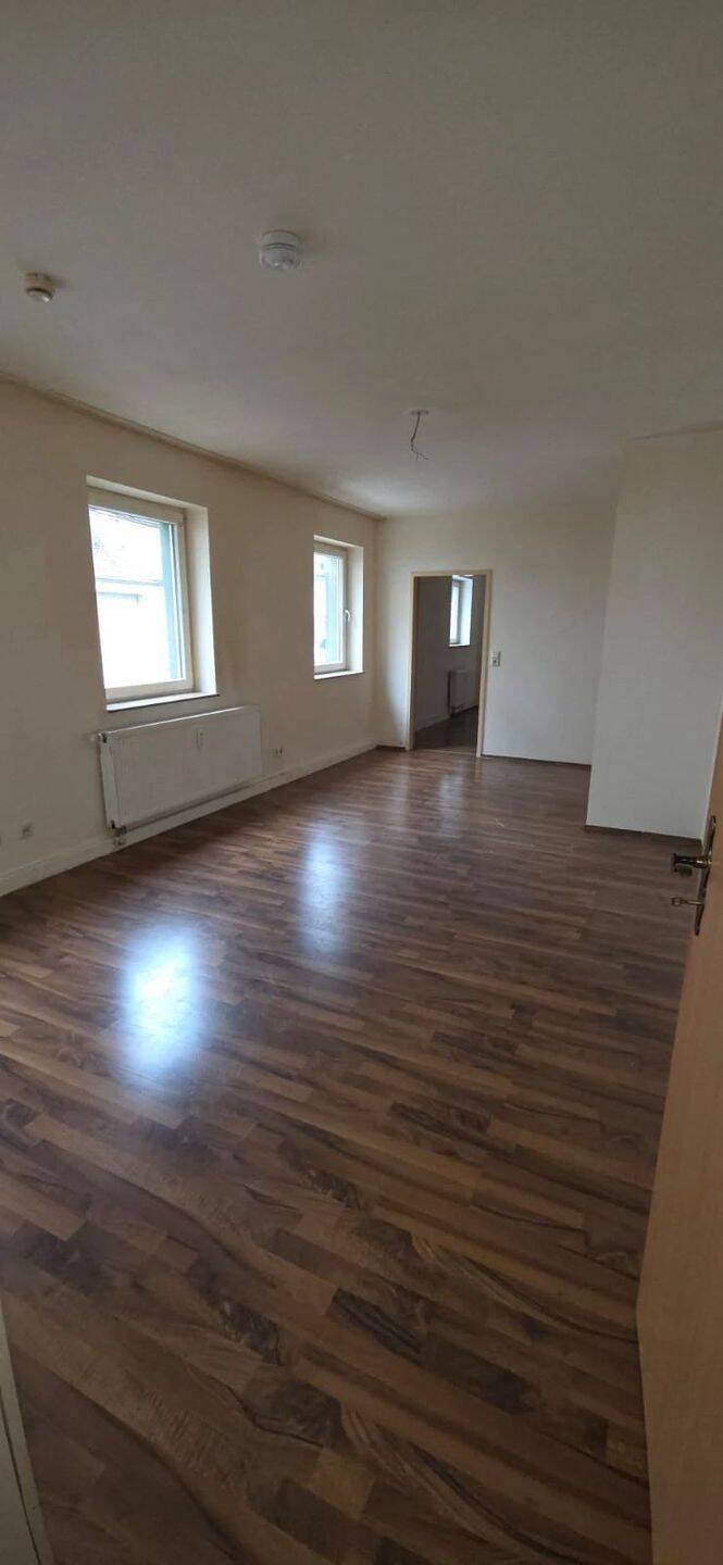 Gemütliche 2-Zimmer Wohnung im Herzen von Krefeld, 47798 Krefeld (Cracau Dießem/Lehmheide Inrath/Kliedbruch Kempener Feld/Baakeshof Stadtmitte)
