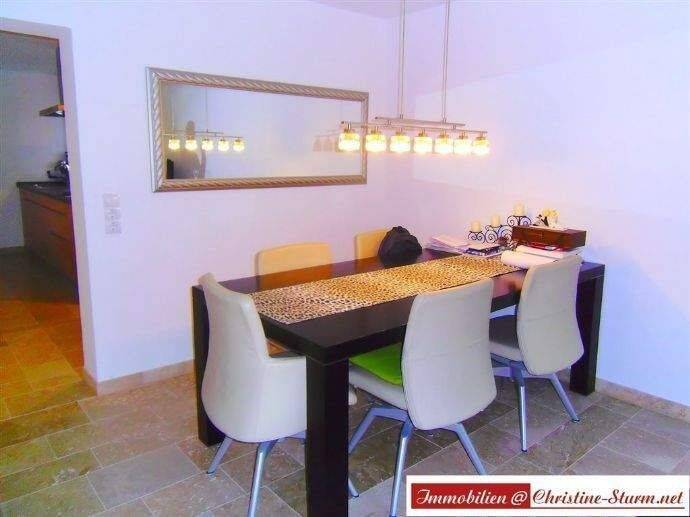 Schöne EG- Wohnung mit Balkon, Garten und TG- Stellplatz in ruhiger, sonniger Lage – Höchberg, 97204 Höchberg