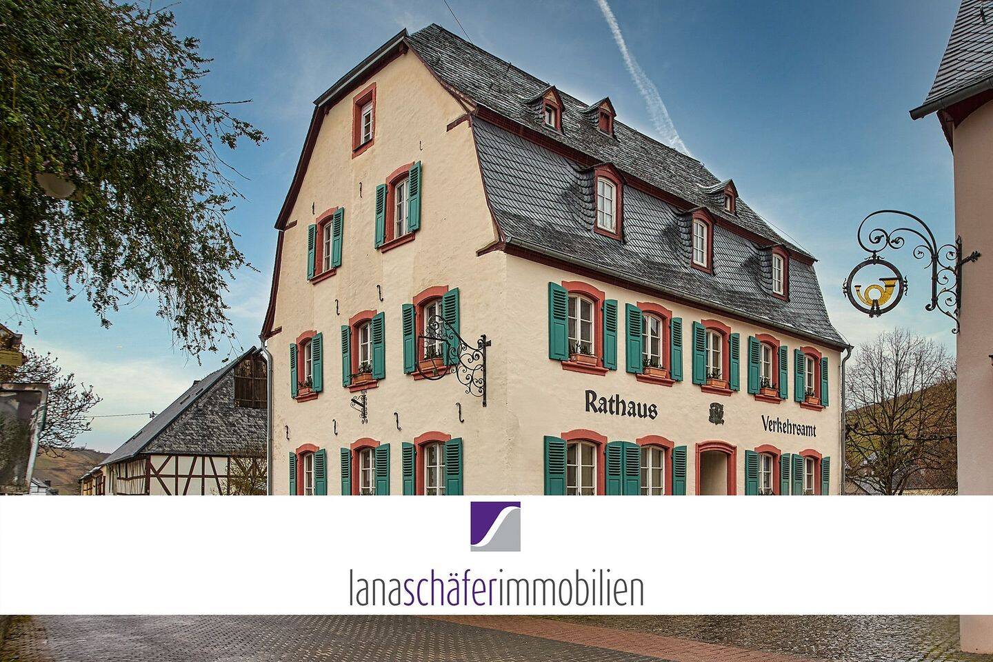 Nähe Bernkastel-Kues: Altes Rathaus – ein Unikat mit Geschichte und Charme in Veldenz, 54470 Bernkastel-Kues