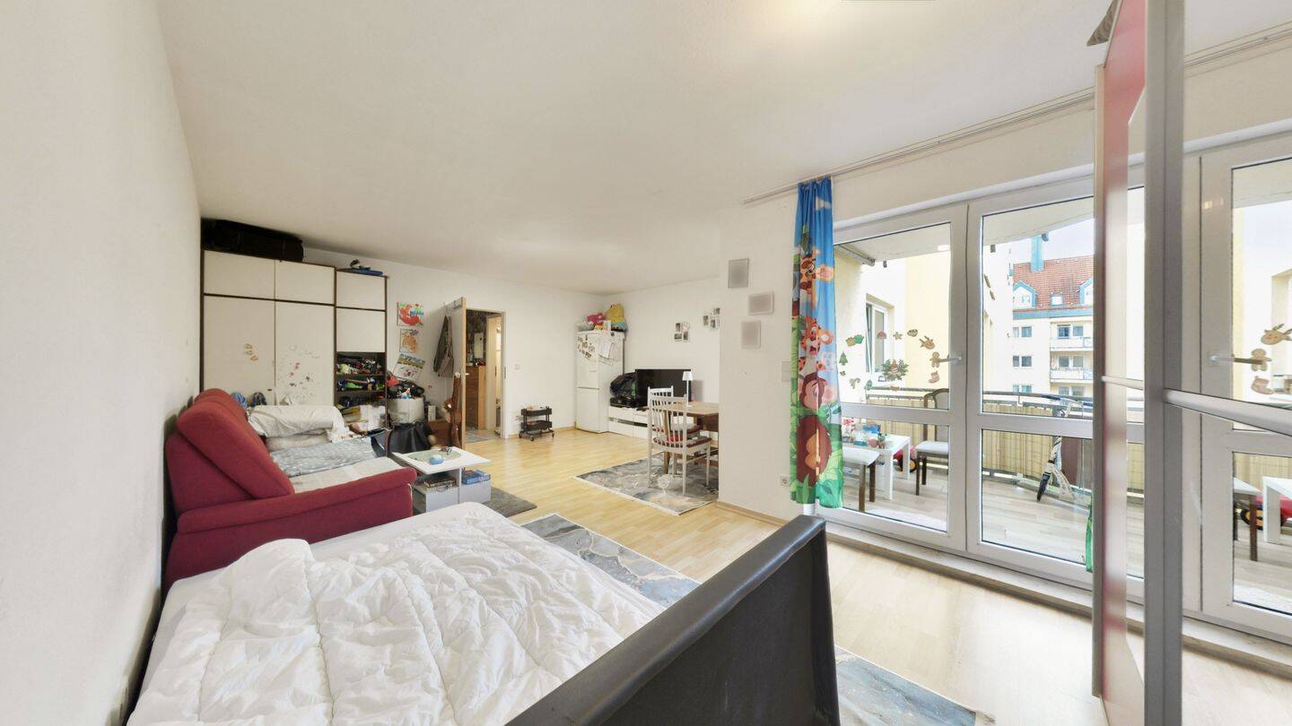 Vermietete 1-Zimmer-Whg 4,2 % im Herzen der Südstadt von Fürth mit TG!!, 90763 Fürth (Südstadt Weikershof)