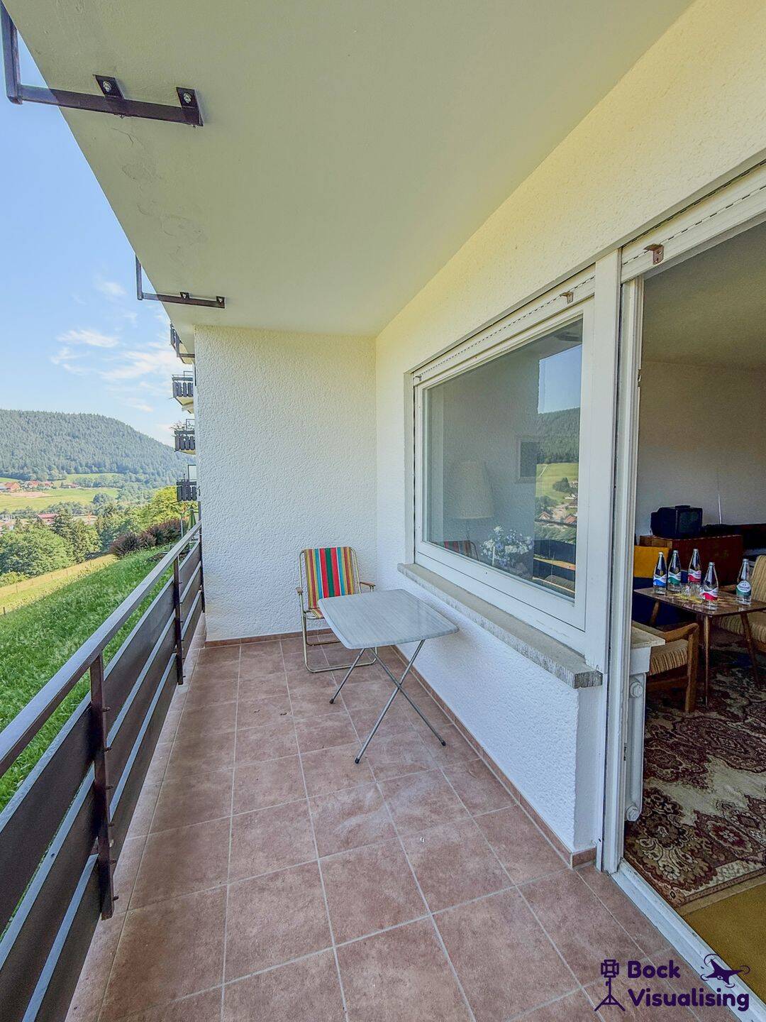 Wohnen, wo andere Urlaub machen – Charmante Erdgeschosswohnung mit Balkon in Baiersbronn, 72270 Baiersbronn