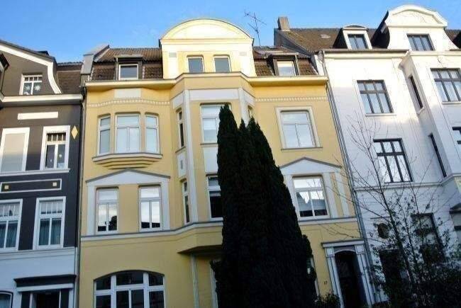 super schick und sehr gepflegte Wohnung im Patritzierhaus am Stadtrand Drei bis Vier-Raum mit Balkon, 45468 Mülheim an der Ruhr (Eppinghofen Holthausen Mitte Mitte-Ost)