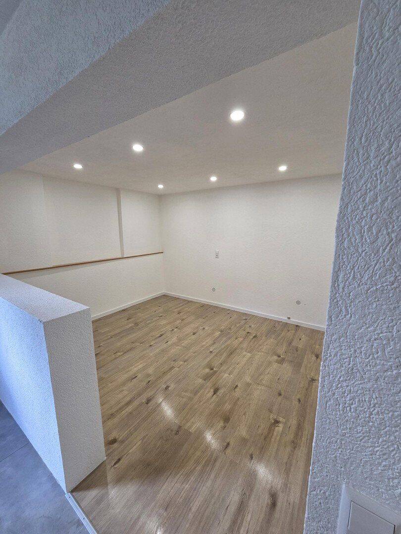 Komplett renovierte Wohnung mit neuer Küche und modernem Bad, 71560 Sulzbach an der Murr