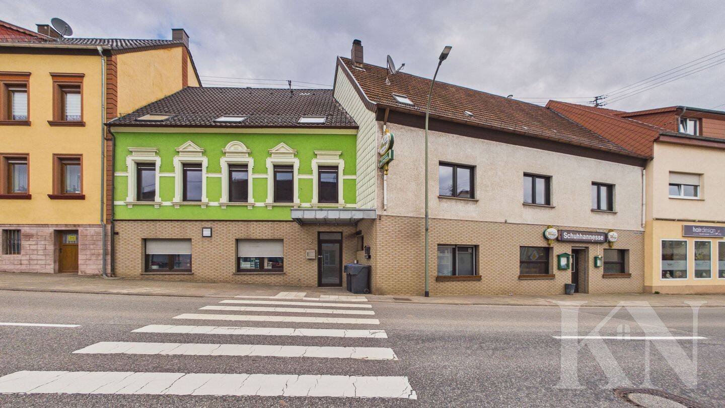 Seltene Gelegenheit: Entkerntes Wohn- & Geschäftshaus mit viel Entwicklungspotenzial, 66571 Eppelborn