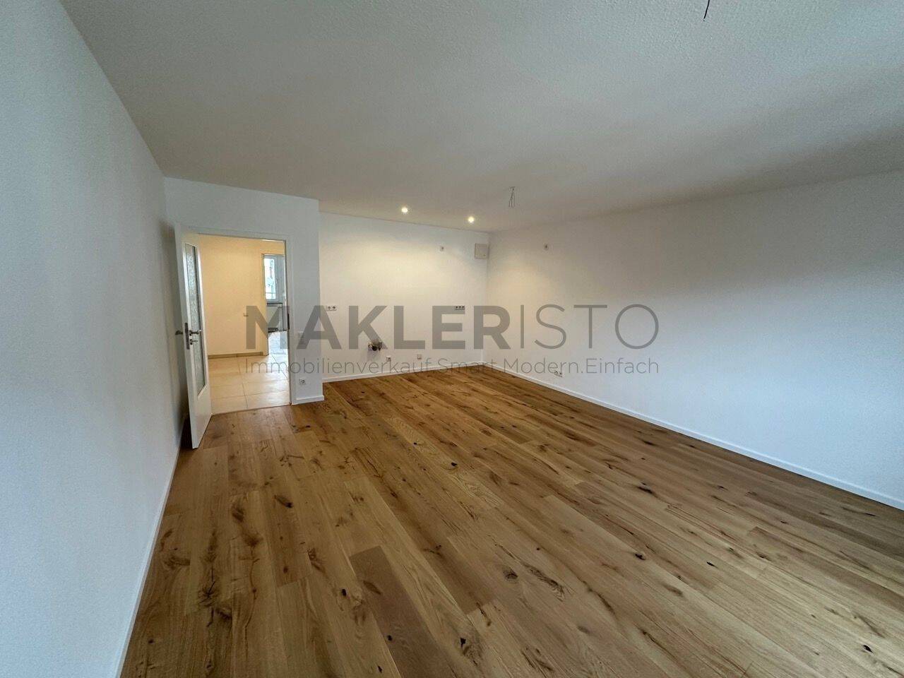 **Traumhafte 2 Raumwohnung mit Stellplatz, Einbauküche und Balkon in der Südvorstadt**, 4275 Leipzig (Marienbrunn Südvorstadt)