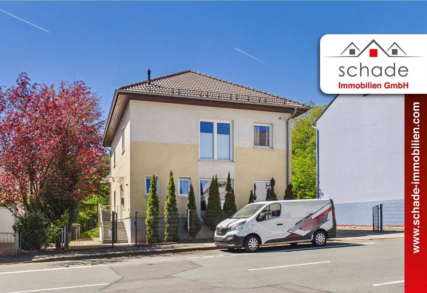 SCHADE IMMOBILIEN – Neuwertiges freistehendes Einfamilienhaus mit ebenerdigen Garten zu verkaufen!, 58509 Lüdenscheid