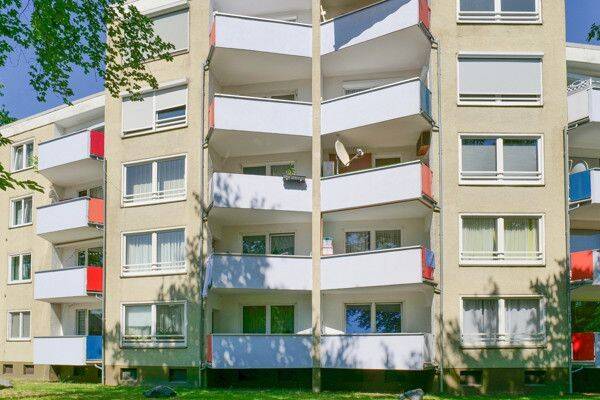 Bezugsfertige 3 Zimmer Wohnung in K-Buchheim!, 51067 Köln (Mülheim Buchheim Dellbrück Holweide)