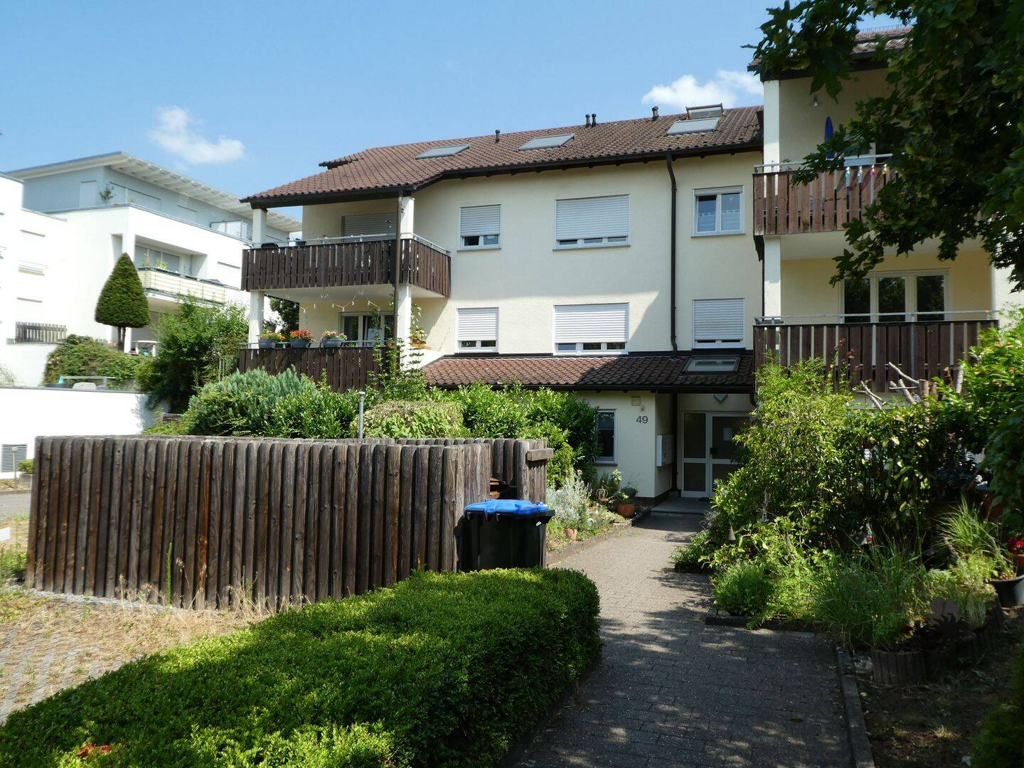 PROVISIONSFREI ! SEHR SCHÖNE 2- ZIMMER-WOHNUNG IN TOPLAGE! Balkon * TG-Stellplatz * Sofort beziehbar!, 71665 Vaihingen an der Enz