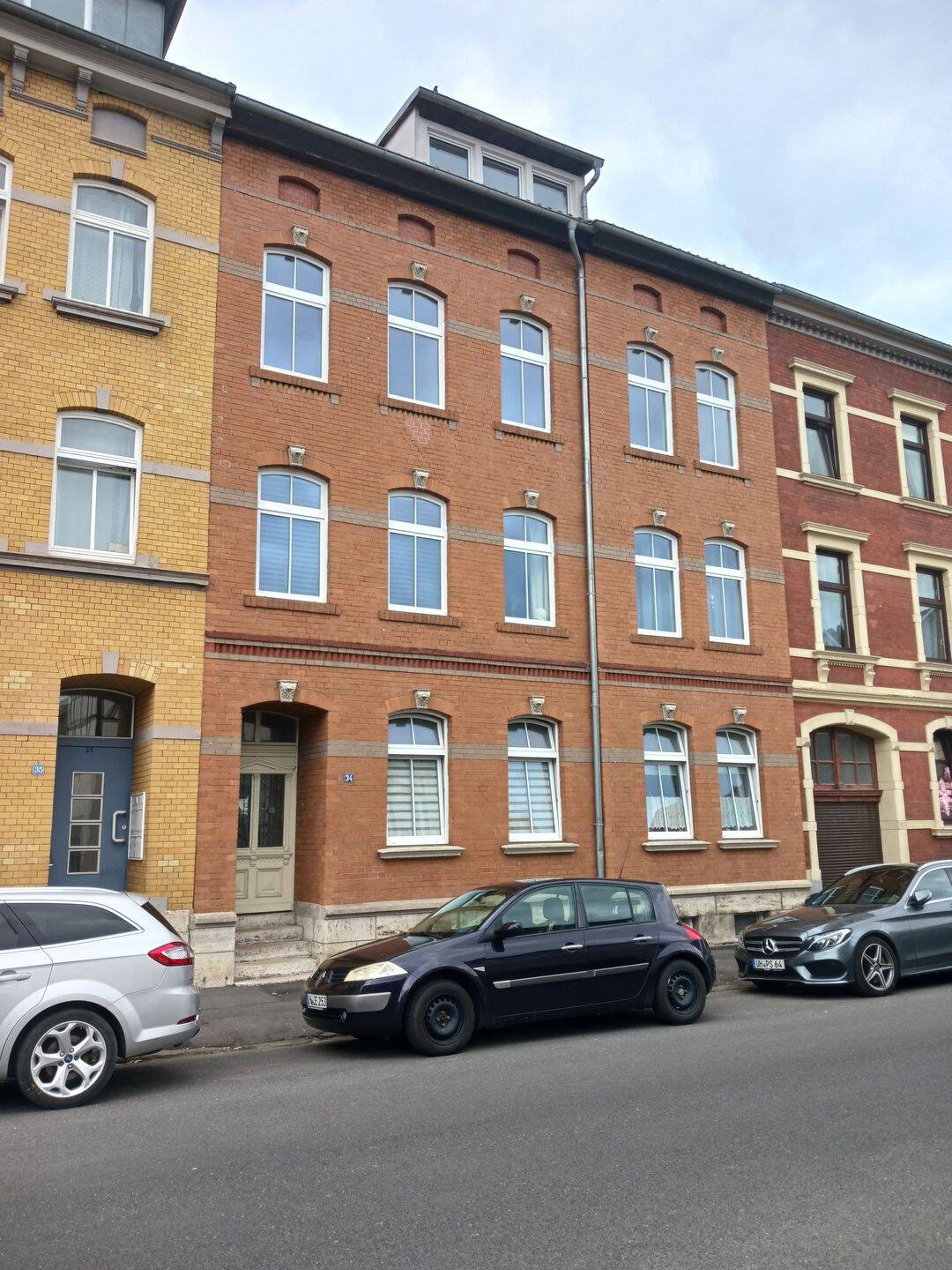 Anlageobjekt: Geräumiges Mehrfamilienhaus (4 Einheiten) mit Garten/Terrasse/Balkon in Mühlhausen/Thür., 99974 Mühlhausen/Thüringen