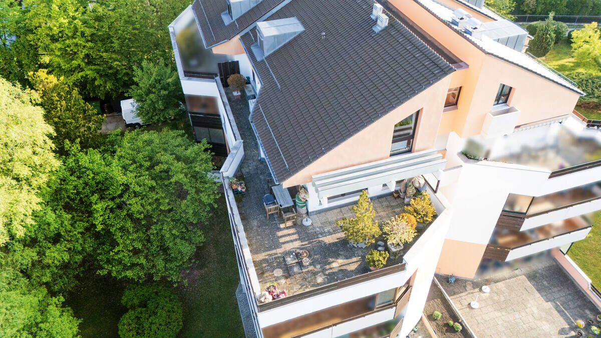 #Neu im Angebot# Traumhafte Dachterrassen Maisonettenwohnung in Augsburg-Göggingen, 86199 Augsburg (Bergheim Göggingen Haunstetten Inningen)