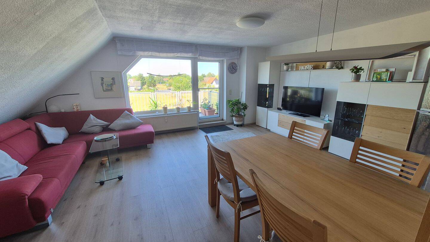 Helle, moderne 3,5-Zimmer-Maisonette-Wohnung mit Balkon in Gelsenkirchen, 45897 Gelsenkirchen (Beckhausen Buer Horst)
