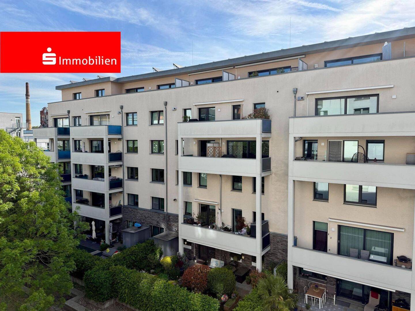 Neuwertige 3 Zi.-ETW mit Balkon und TG-Stellplatz in guter Wohnlage – am alten Schlachthof, 63071 Offenbach am Main (Offenbach am Main Tempelsee)