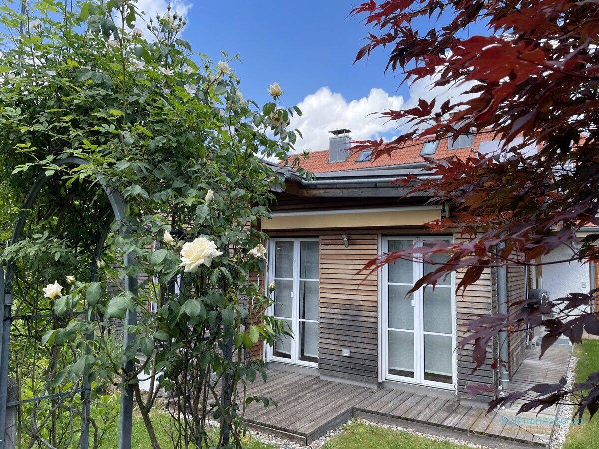 TOP energetische DHH, Carport u. Garten in gut angebundener Lage-optional Erwerb der Wohnung nebenan, 83607 Holzkirchen