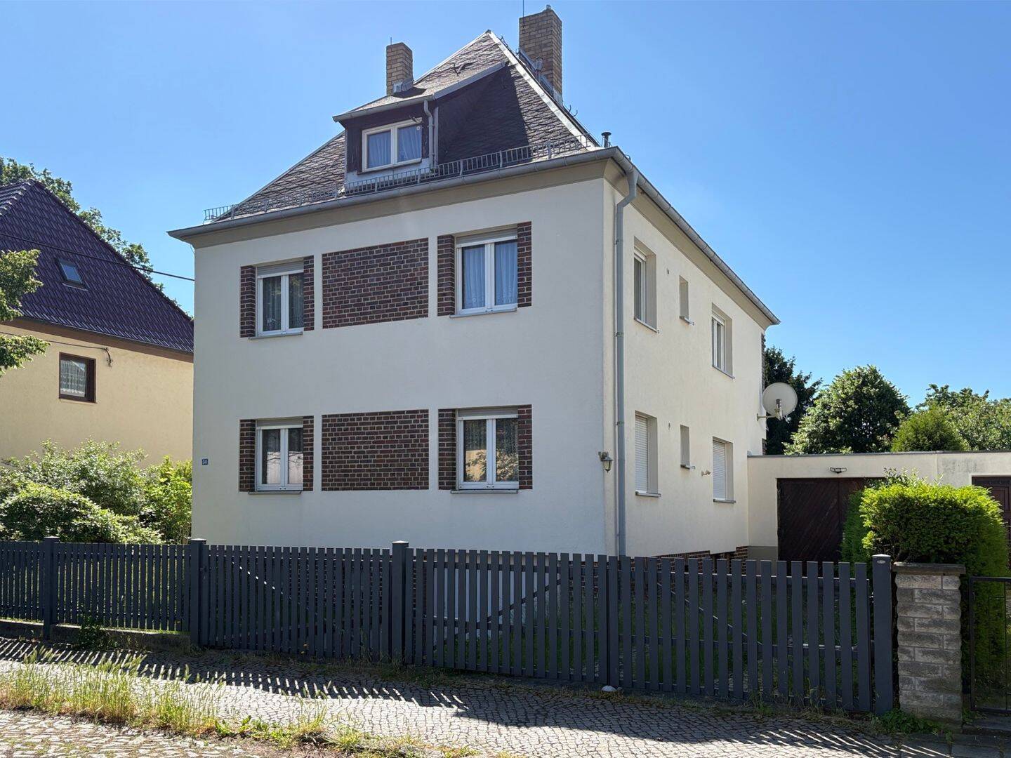 Freistehendes Zweifamilienhaus mit großzügigem Grundstück!, 4158 Leipzig (Güterverkehrszentrum Lindenthal Lützschena-Stahmeln Wiederitzsch)