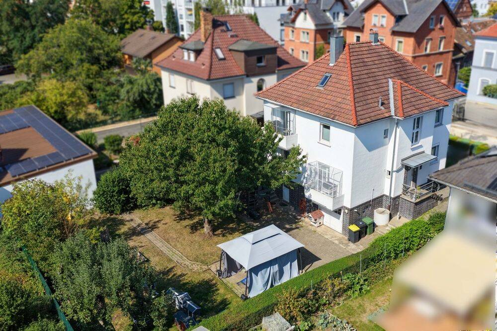 Charmantes Wohnhaus mit gemütlichem Garten in ruhiger und zentraler Coburger Stadtlage, 96450 Coburg