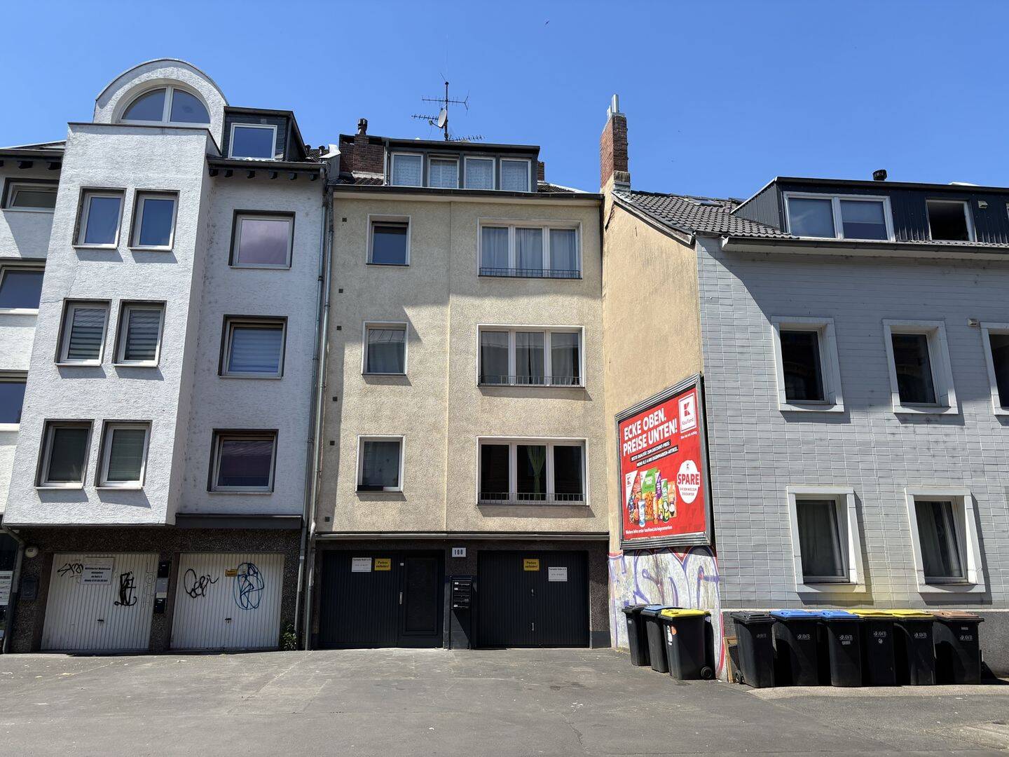 Solides, voll vermietetes Mehrfamilienhaus!, 51105 Köln (Porz Humboldt-Gremberg Kalk Poll)