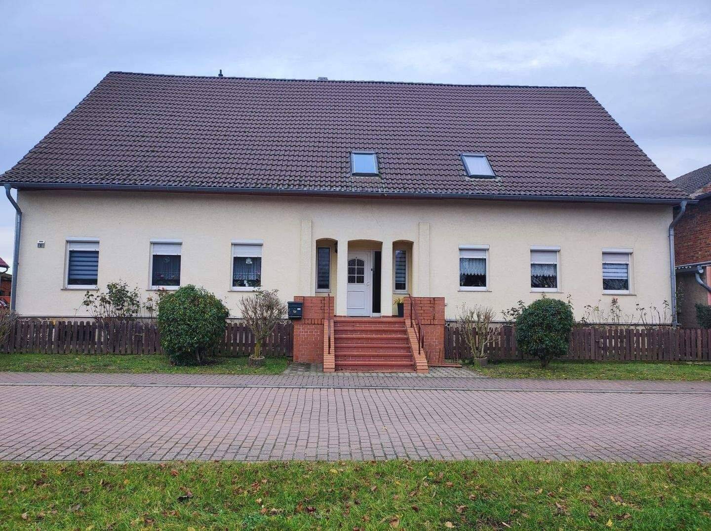 Zweifamilienhaus mit großem Garten und in schöner Lage, 16306 Hohenselchow-Groß Pinnow